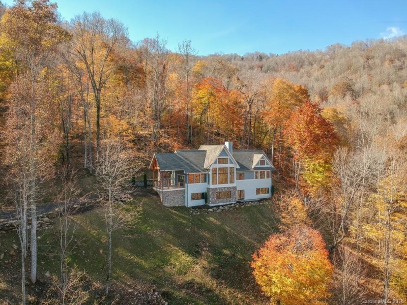 Property image 3 at 118 Ambling Trace, Mars Hill, NC 28754