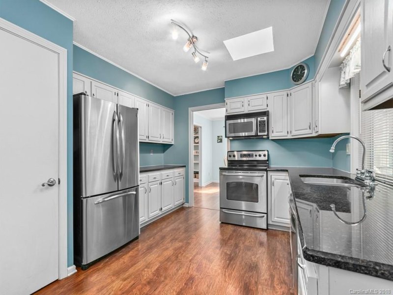 Property image 5 at 3025 Chestnut Tree Road, Hendersonville, NC 28792