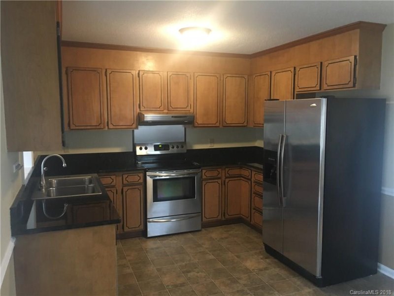 Property image 5 at 3367 Farm Lake Drive, Concord, NC 28027