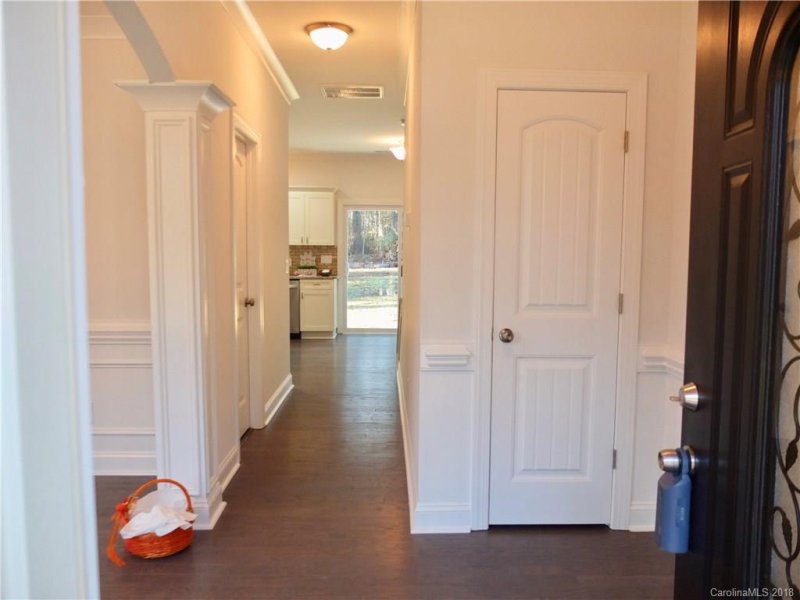 Property image 5 at 4441 Rolling Acres Road, Charlotte, NC 28213