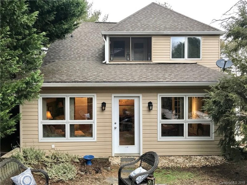 Property image 2 at 15 Mace Avenue, Asheville, NC 28806