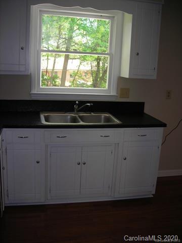 Property image 4 at 806 S Laurel Street, Lincolnton, NC 28092