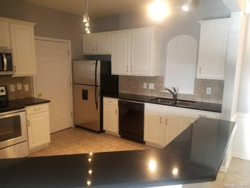 Property image 3 at 14335 San Paolo Lane, Charlotte, NC 28277