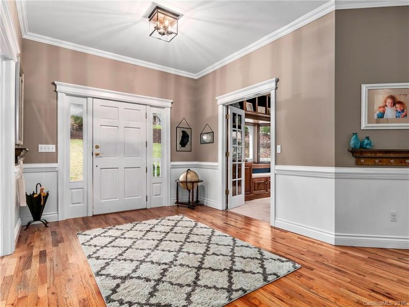 Property image 3 at 100 Perry Place, Hendersonville, NC 28739