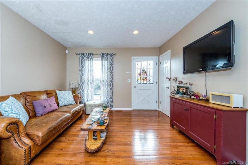 Property image 3 at 8 Forge Drive, Mills River, NC 28759