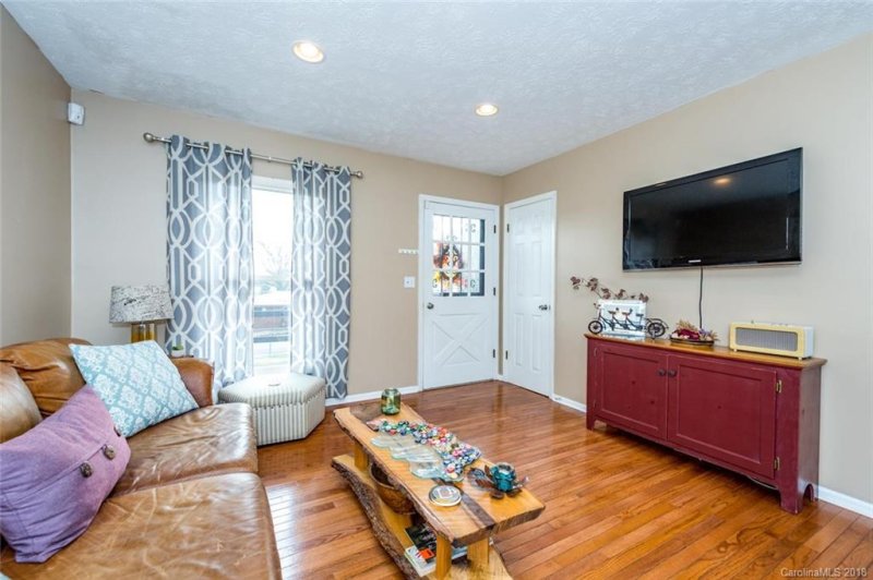 Property image 4 at 8 Forge Drive, Mills River, NC 28759