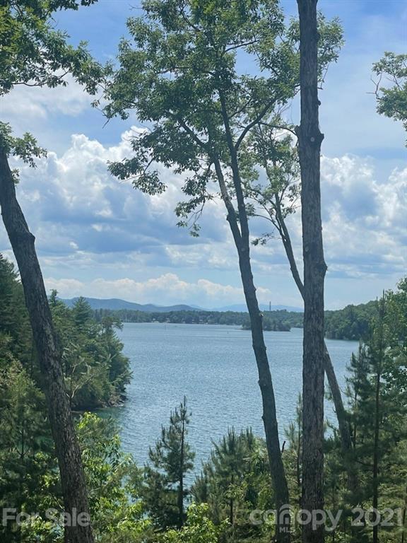 Property image 2 at 2086 Waterford Way, Morganton, NC 28655