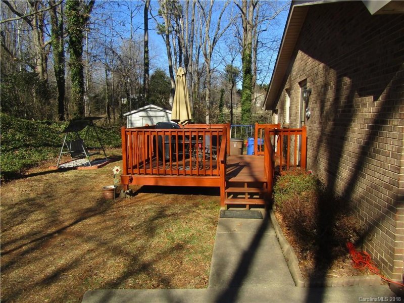 Property image 2 at 1150 N Woodhill Drive, Shelby, NC 28152