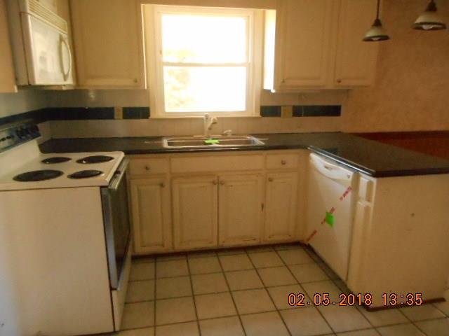 Property image 2 at 118 Starmount Lane, Taylorsville, NC 28681