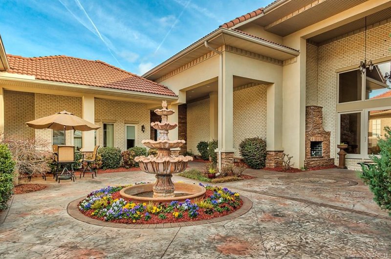 Property image 5 at 8027 Tottenham Drive, Harrisburg, NC 28075