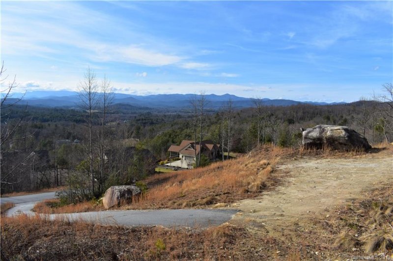 467 Crystal Heights Drive