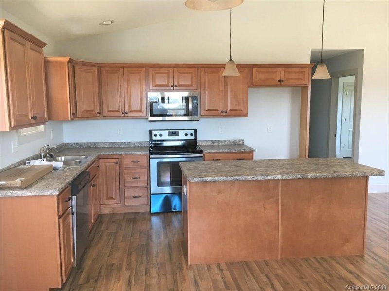 Property image 4 at 168 High Meadow Road, Mars Hill, NC 28754