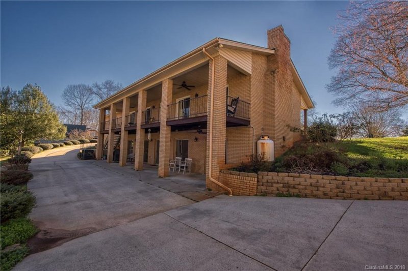 Property image 4 at 107 Admiral Lane, Troutman, NC 28166