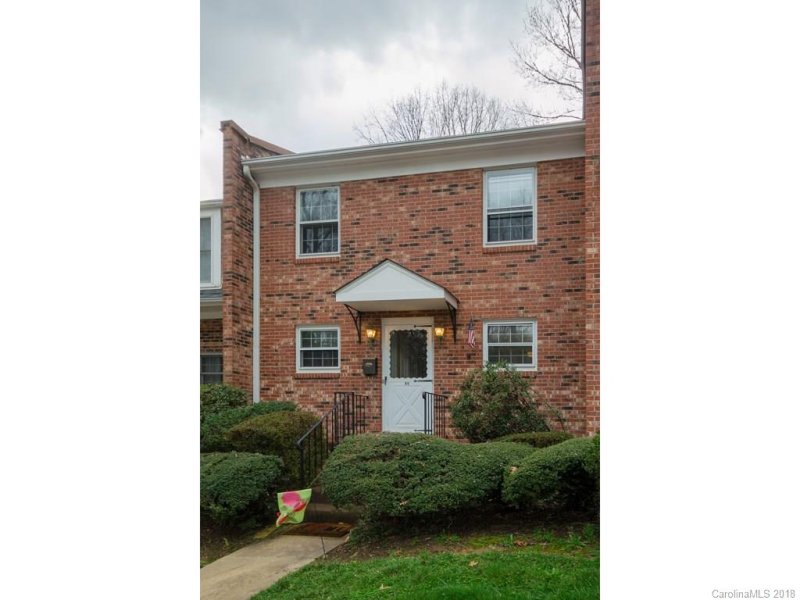 Property image 2 at 1409 Kensington Road, Hendersonville, NC 28791