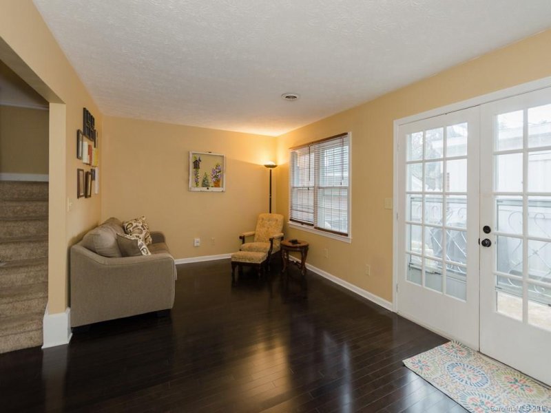 Property image 3 at 1409 Kensington Road, Hendersonville, NC 28791