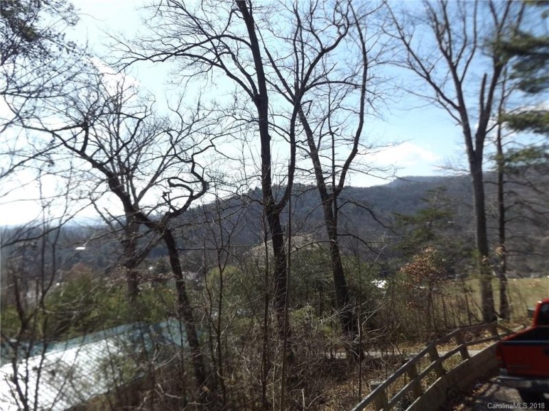 Property image 2 at 227 Magnolia Way, Asheville, NC 28806