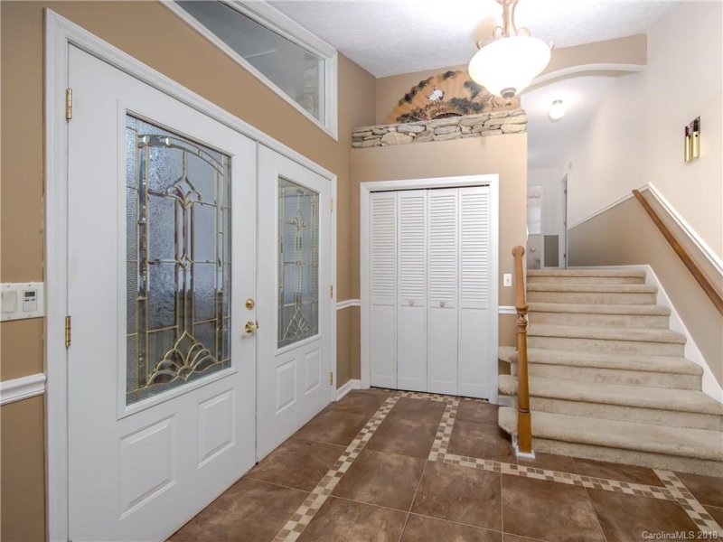 Property image 3 at 33 Two Tree Drive, Hendersonville, NC 28791