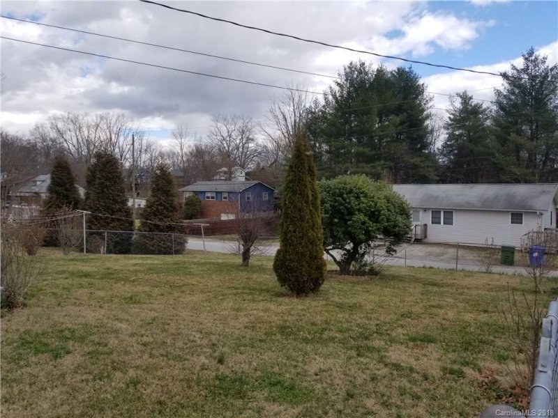 Property image 2 at 45 Holly Street, Asheville, NC 28806