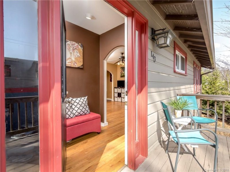 Property image 3 at 143 Druid Drive, Asheville, NC 28806