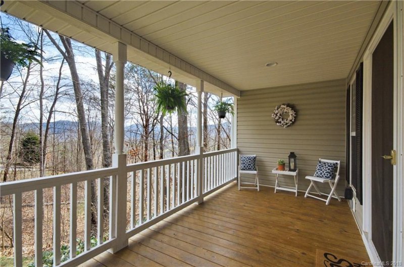 Property image 2 at 213 Cobblestone Drive, Waynesville, NC 28786