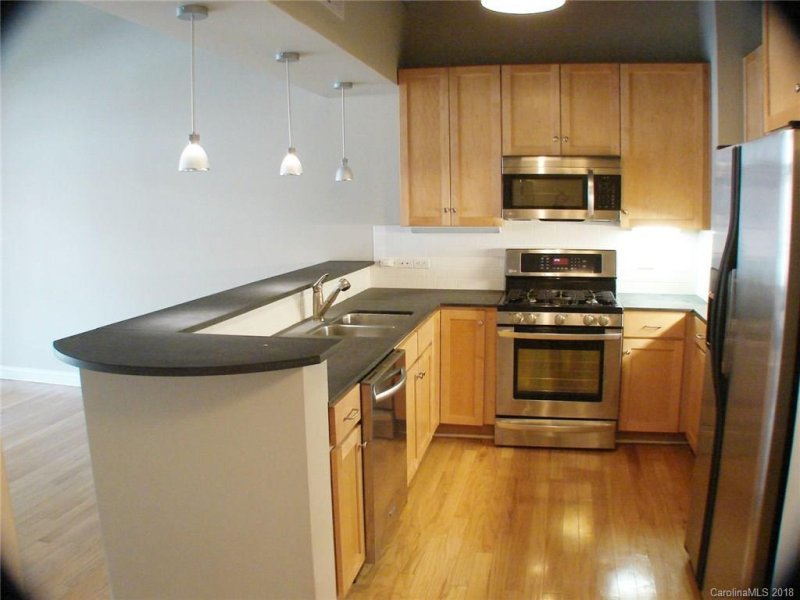 Property image 5 at 720 Governor Morrison Street, Charlotte, NC 28211