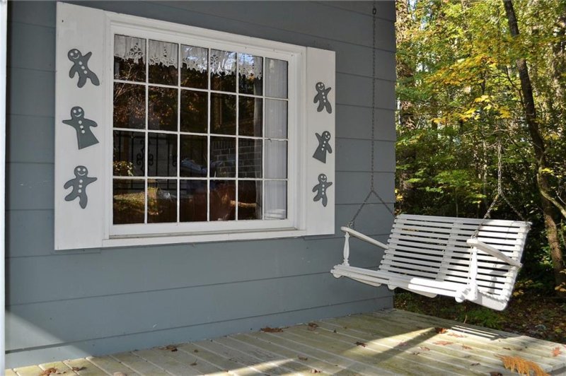 Property image 2 at 6622 Gingercake Road, Newland, NC 28657