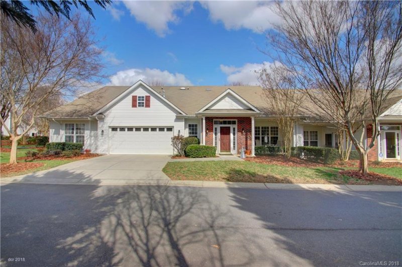 12107 Frogs Leap Court