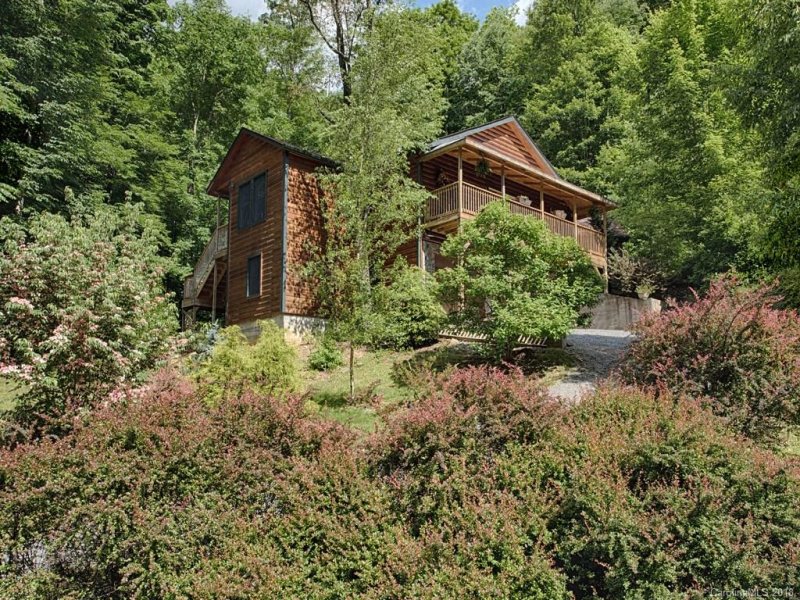 Property image 2 at 429 Jonathan Trail, Maggie Valley, NC 28751