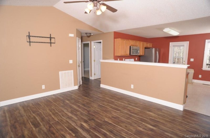 Property image 3 at 1209 Beagle Run, Salisbury, NC 28146