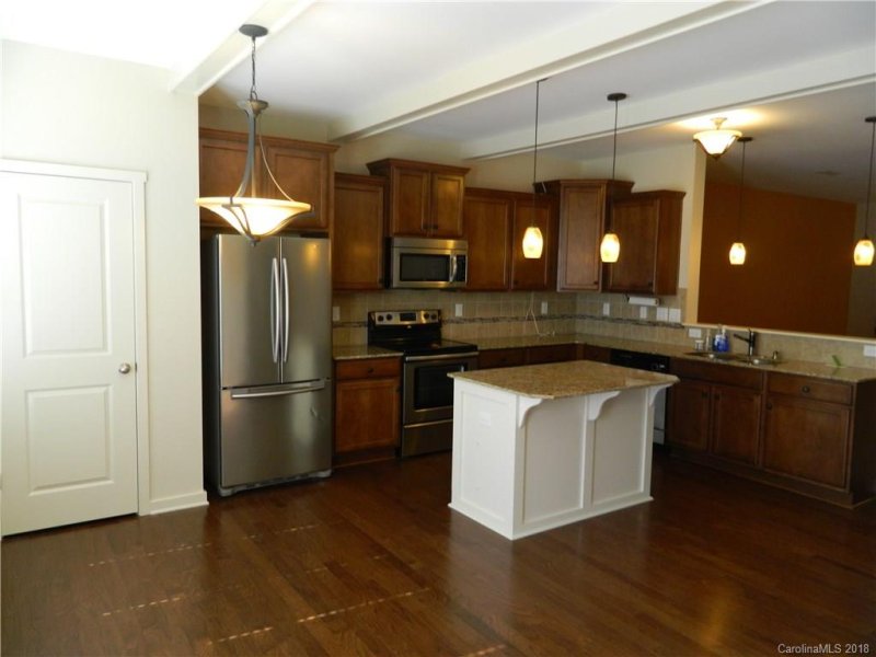 Property image 5 at 2008 Oxford Heights, Fort Mill, SC 29715