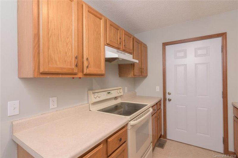 Property image 5 at 30 Wilson Creek Drive, Asheville, NC 28803