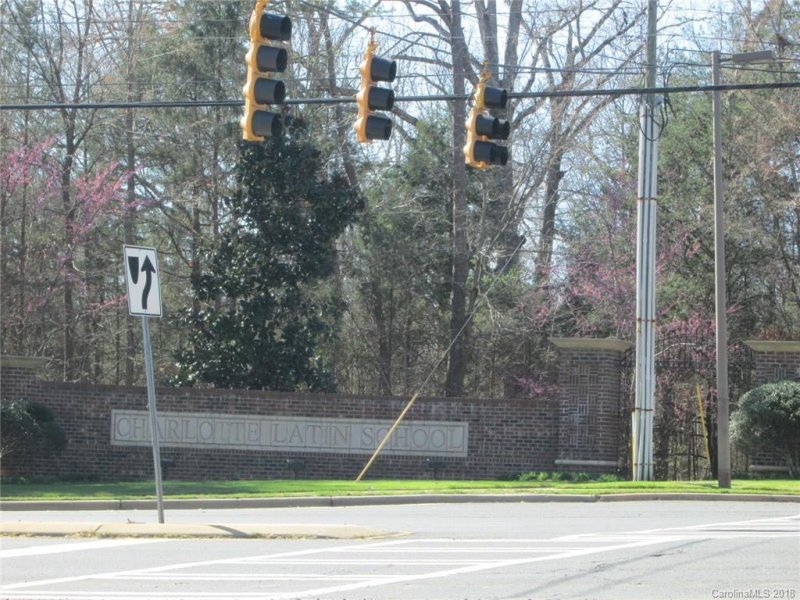 Property image 5 at 9817 Genevieve Court, Charlotte, NC 28270