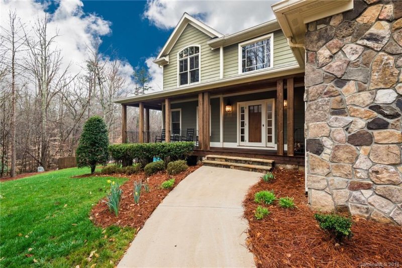 Property image 3 at 3006 Mountain Creek Drive, Sherrills Ford, NC 28673