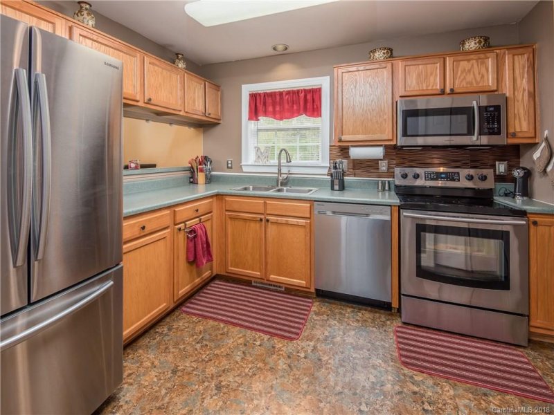 Property image 5 at 349 London Road, Asheville, NC 28803