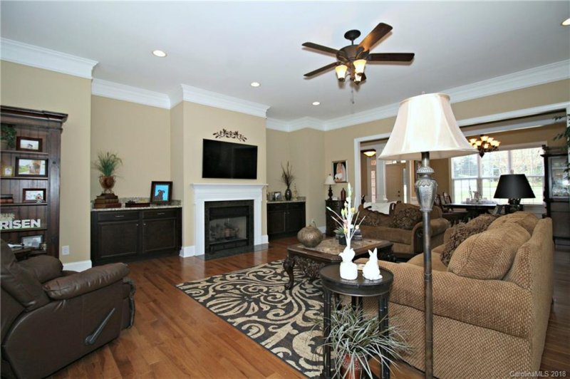 Property image 5 at 5660 N Oakmont Street, Kannapolis, NC 28081