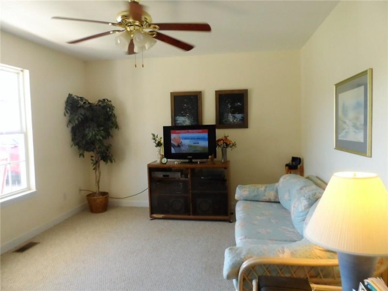 Property image 3 at 1748 Redberry Lane, Conover, NC 28613