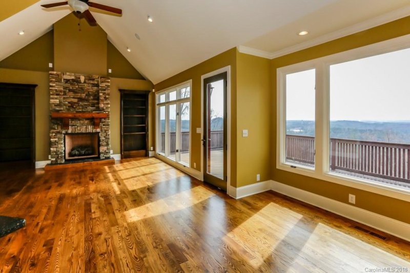 Property image 4 at 131 Bear Cliff Way, Lake Lure, NC 28746