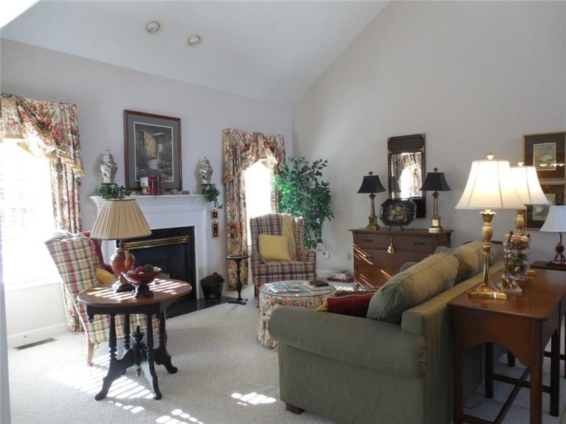 Property image 3 at 3817 11th Street Place, Hickory, NC 28601