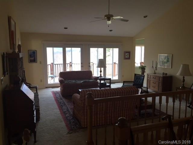 Property image 3 at 16 Tree Top Place, Black Mountain, NC 28711