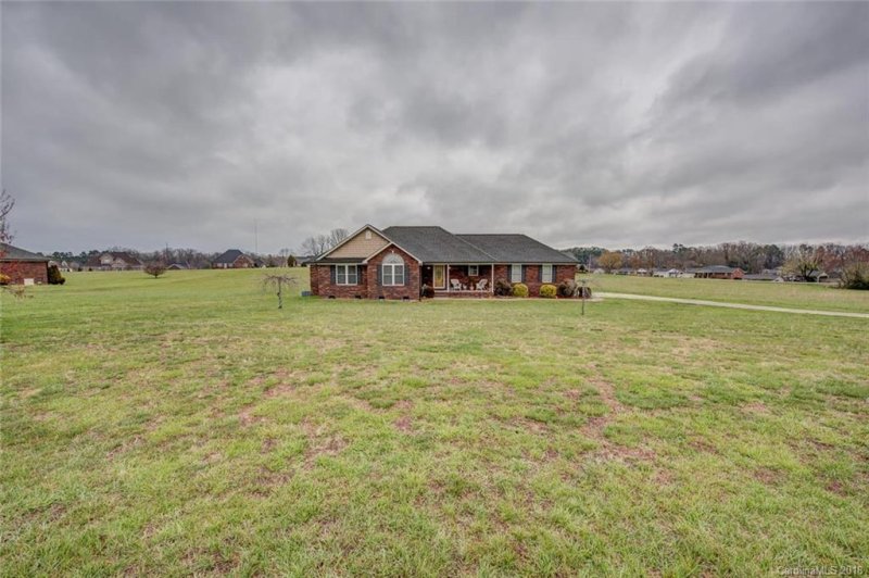 Property image 4 at 4612 Dallas High Shoals Highway, Dallas, NC 28034