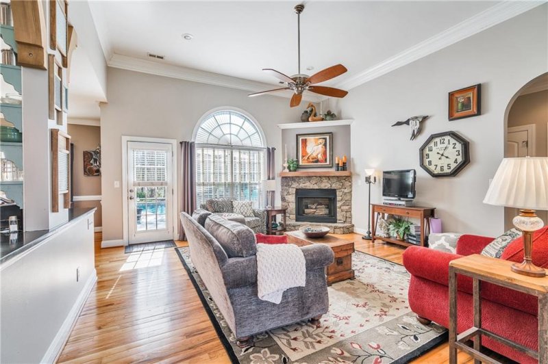 Property image 3 at 1145 Fox Chase Drive, Newton, NC 28658