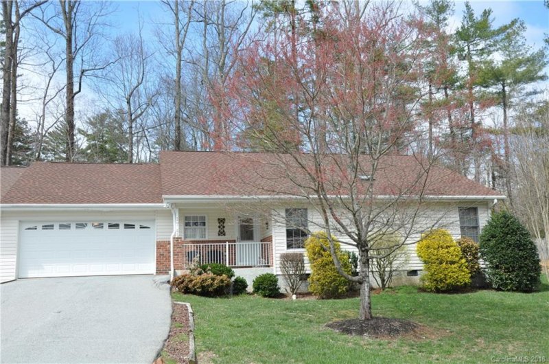 Property image 2 at 174 Allen Paul Drive, Hendersonville, NC 28791