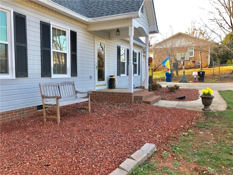 Property image 3 at 209 Knollwood Drive, Forest City, NC 28043