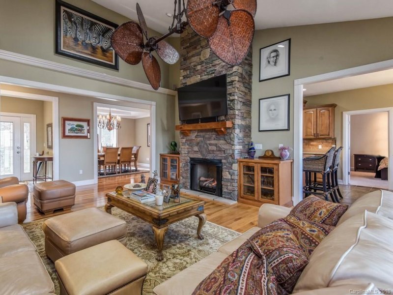 Property image 4 at 61 Gaston Mountain Road, Asheville, NC 28806