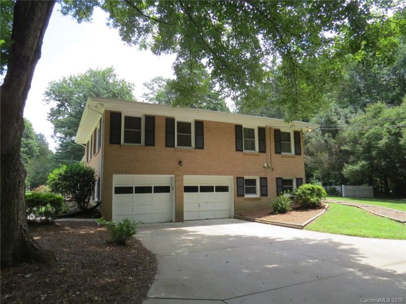 Property image 3 at 6200 Cedar Croft Drive, Charlotte, NC 28226