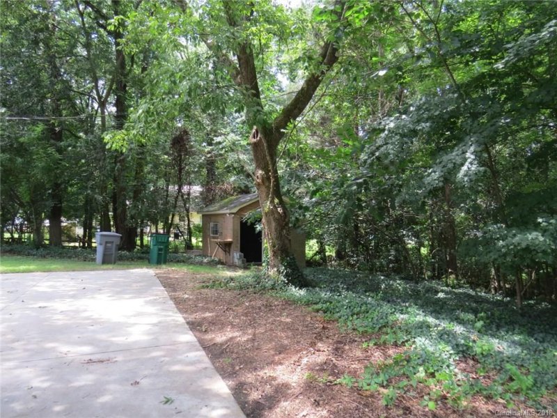 Property image 4 at 6200 Cedar Croft Drive, Charlotte, NC 28226