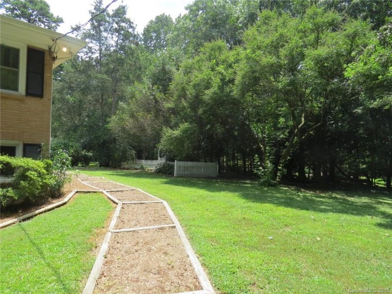 Property image 5 at 6200 Cedar Croft Drive, Charlotte, NC 28226