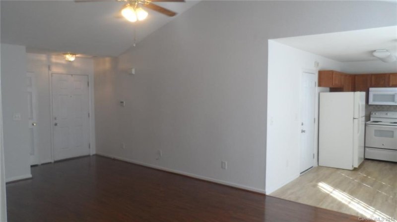 Property image 2 at 6832 Parkers Crossing Drive, Charlotte, NC 28215