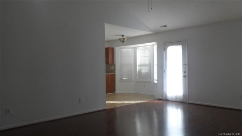 Property image 3 at 6832 Parkers Crossing Drive, Charlotte, NC 28215