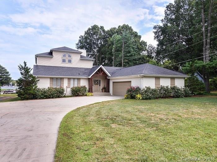 Property image 2 at 18124 Nantz Road, Cornelius, NC 28031